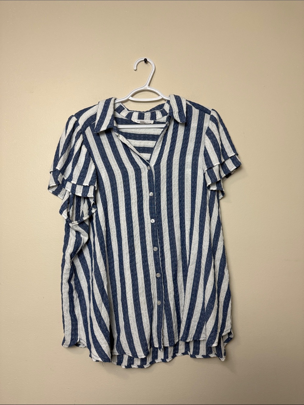 Striped Button-Front Short Sleeve Top size 1X